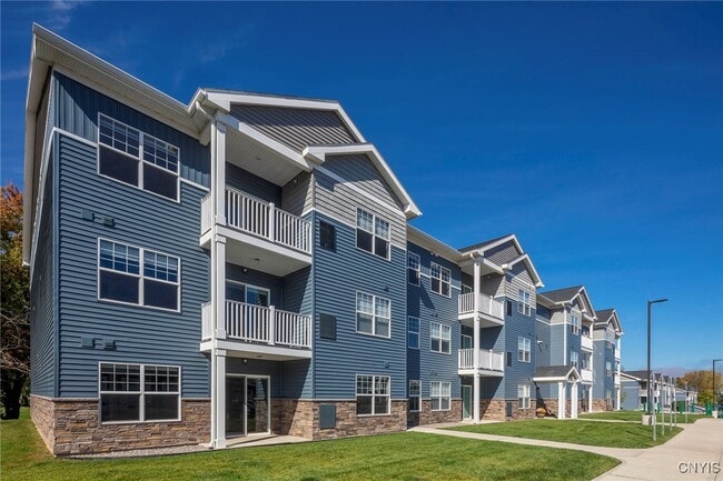 Building Photo - 22 Loso Dr