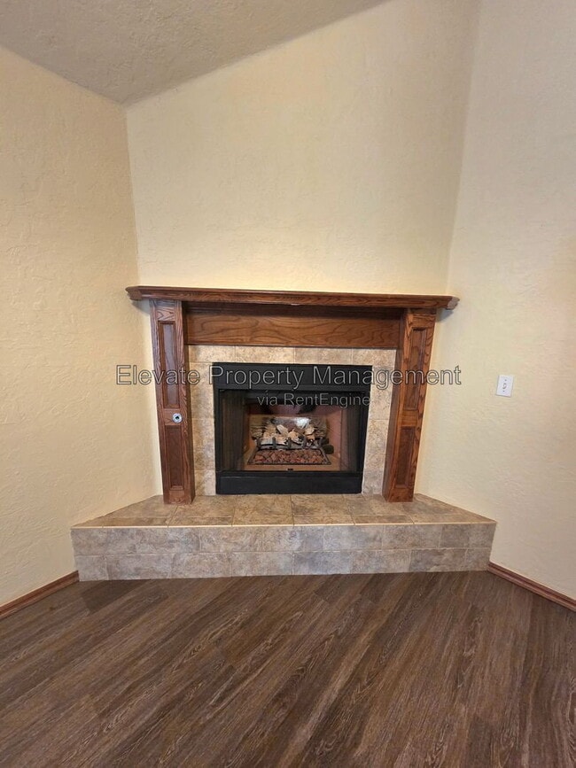 Photo - 804 SW 151st St Unit A
