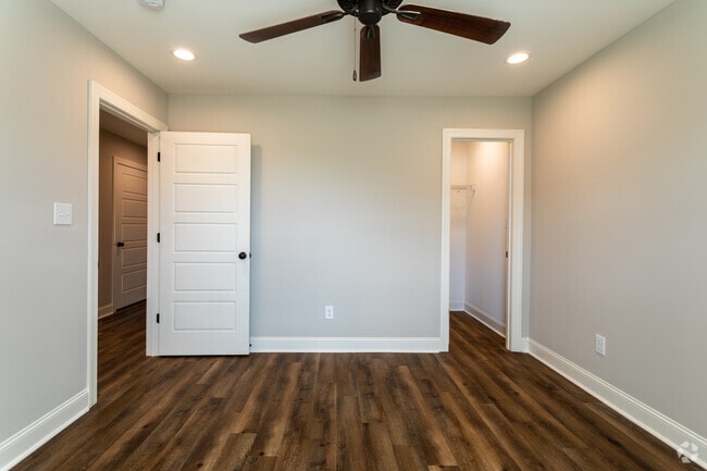 2BD, 2BR - 1300 SF - Bedroom - Lucas Ferry Townhomes
