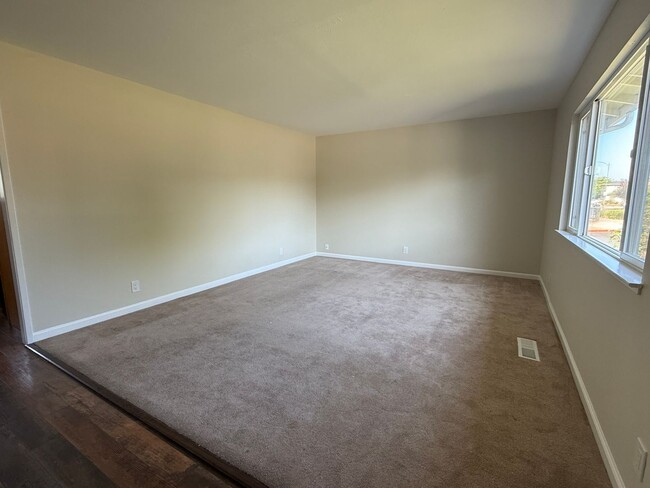 Photo - Spacious 5 bedroom 2.5 bath home in San Jose