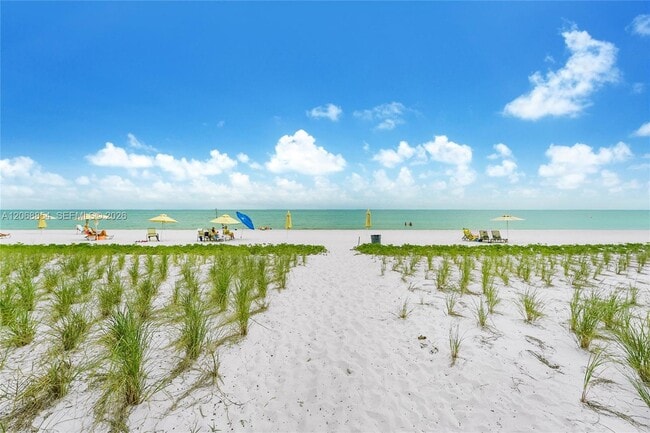 Building Photo - 151 Crandon Blvd Unit 341
