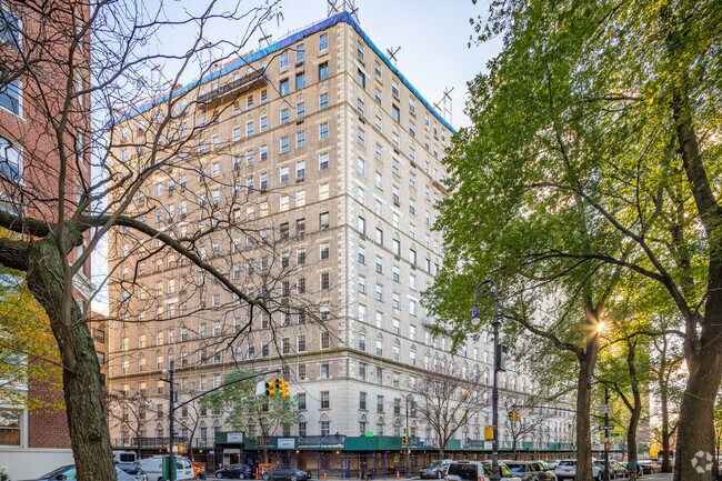 Photo - 173 Riverside Dr