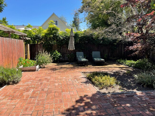 Photo - 207 Kent Ave Unidad 207 Kent #3