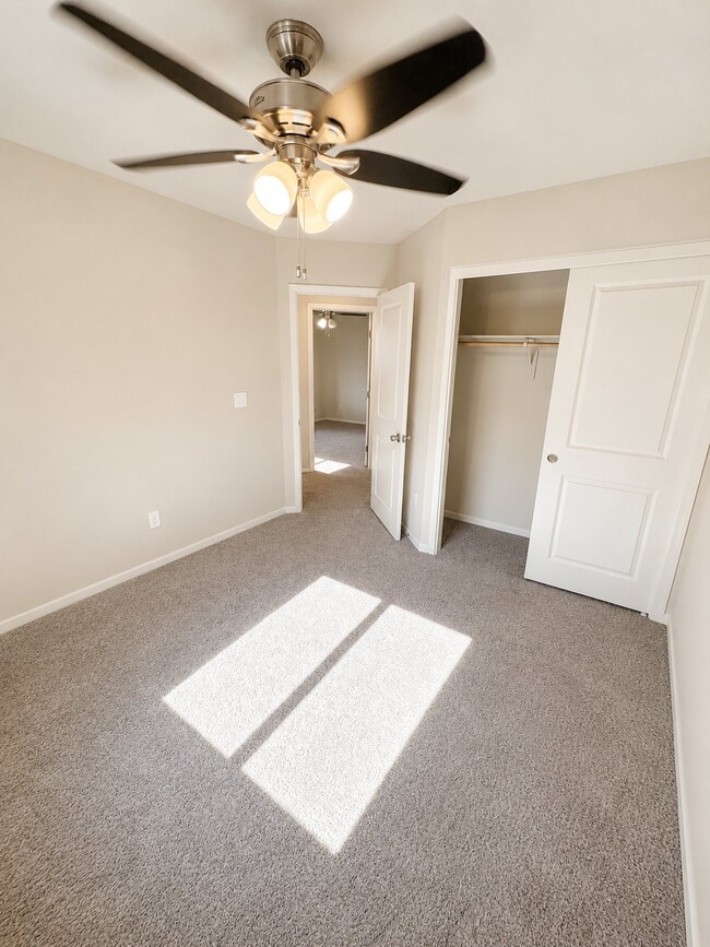 Photo - 3744 Ramura Ave