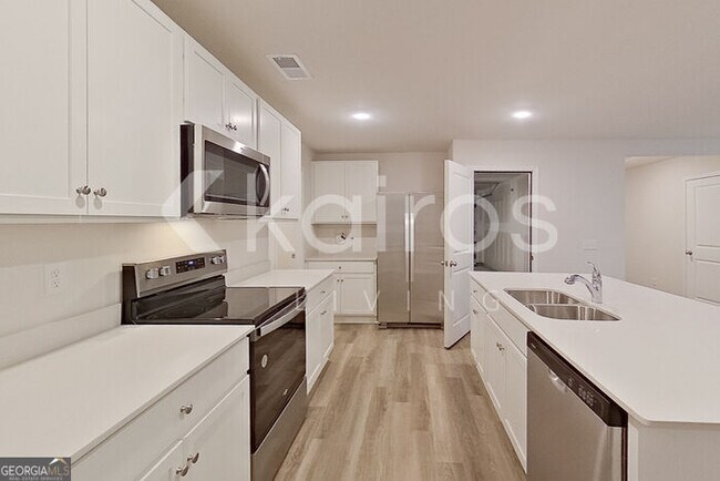 Photo - 129 Inez Ave