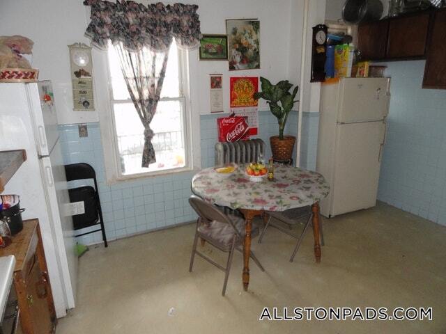 Photo - 24 Everett St Unidad 2