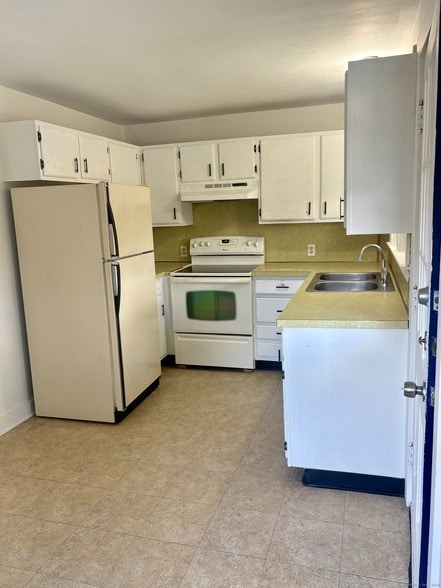 Photo - 227 Railroad St Unit 2