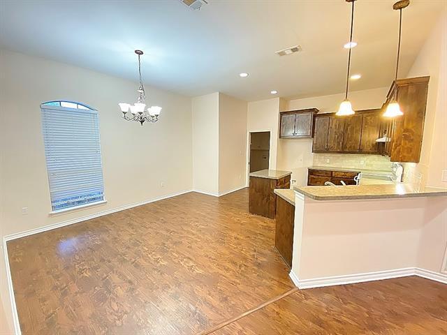 Photo - 132 Hedgerow Ln