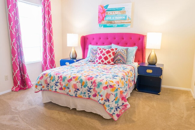 Photo - The Hamptons at Pine Bend