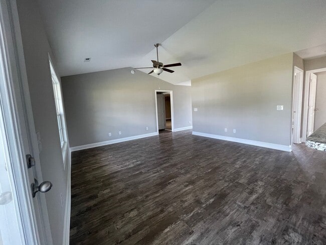 Photo - Brand New 3bd / 2ba w/ high end finishes, right in the heart of Conway!!