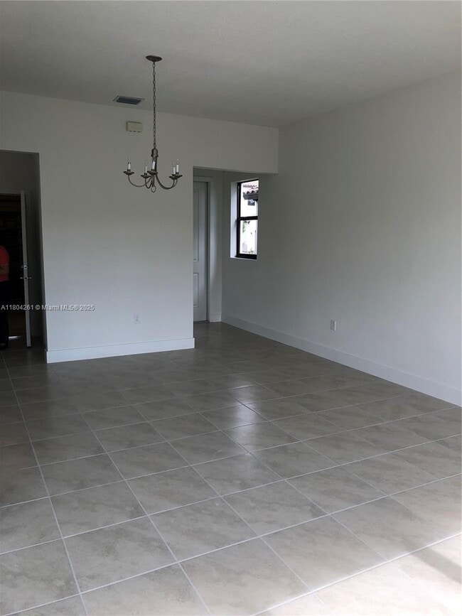 Photo - 5646 Agostino Way