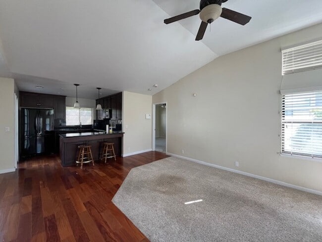 Photo - 856 Alyssum Ct