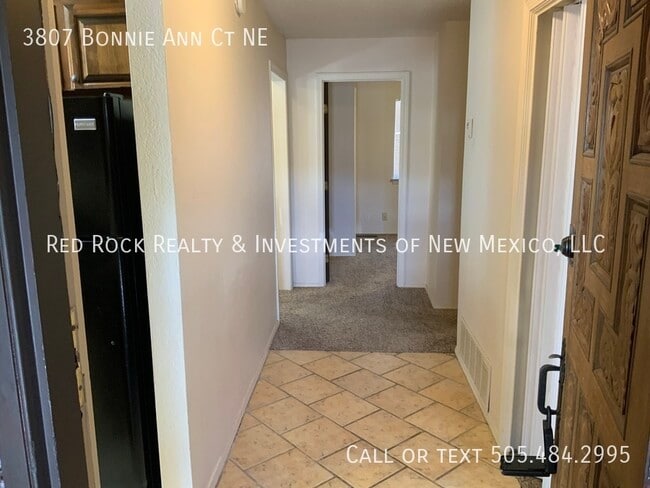 Photo - 3807 Bonnie Ann Ct NE