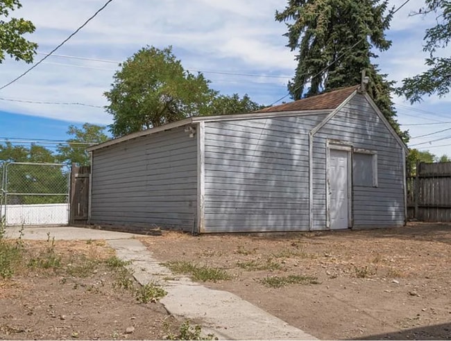 Photo - 1707 E Mallon Ave