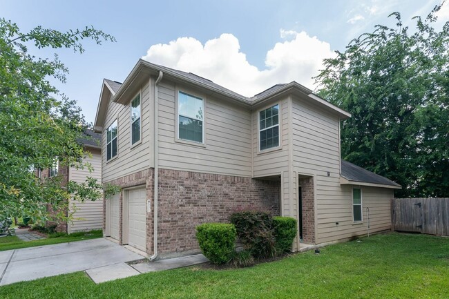 5807 Santa Cecilia Ln