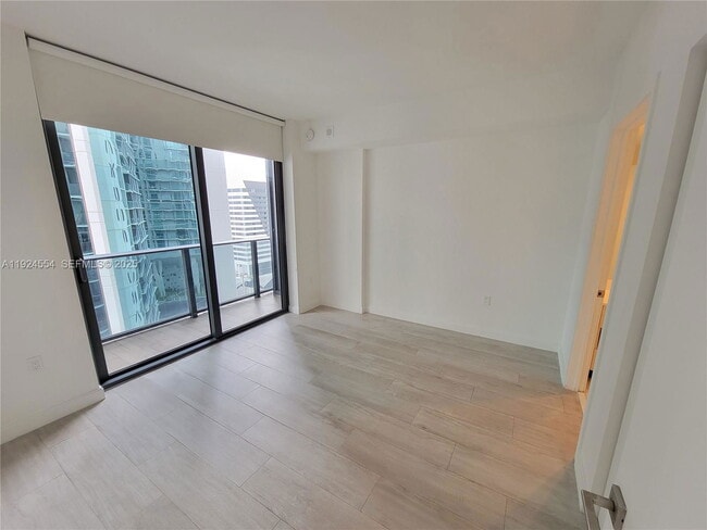 Photo - 55 SW 9th St