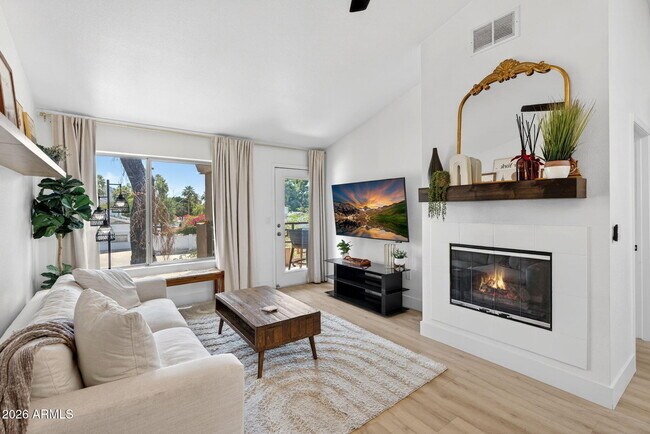 Photo - 4848 N 36th St Unidad 207