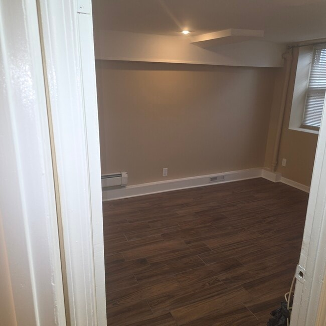 Photo - 20 Jardine Pl