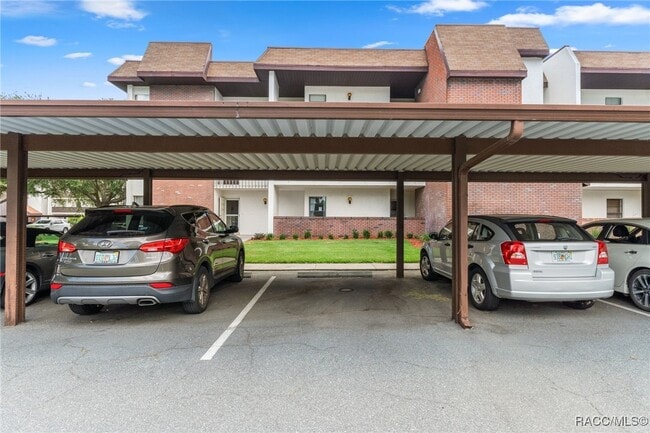 Photo - 5 Cypress Run