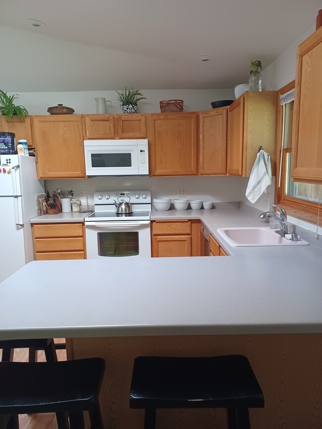 Photo - 1702 Ben Franklin St