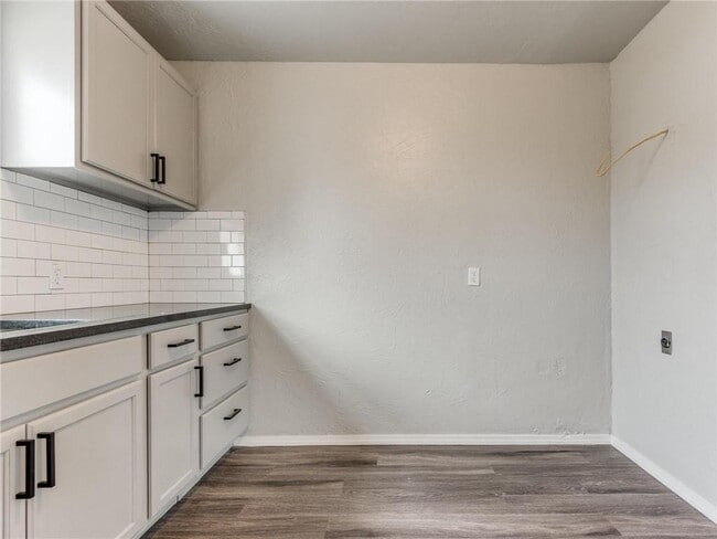 Photo - 1716 SW 18th St