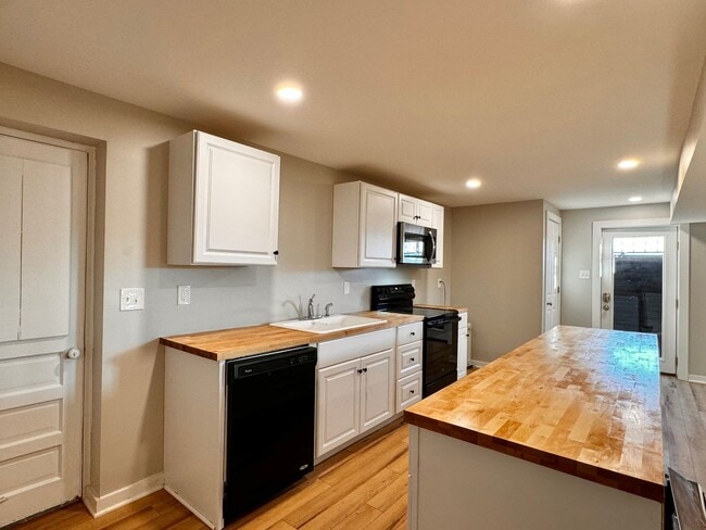 Photo - 3901 Thomas Dairy Ln