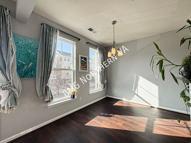 Photo - 25224 Briargate Terrace