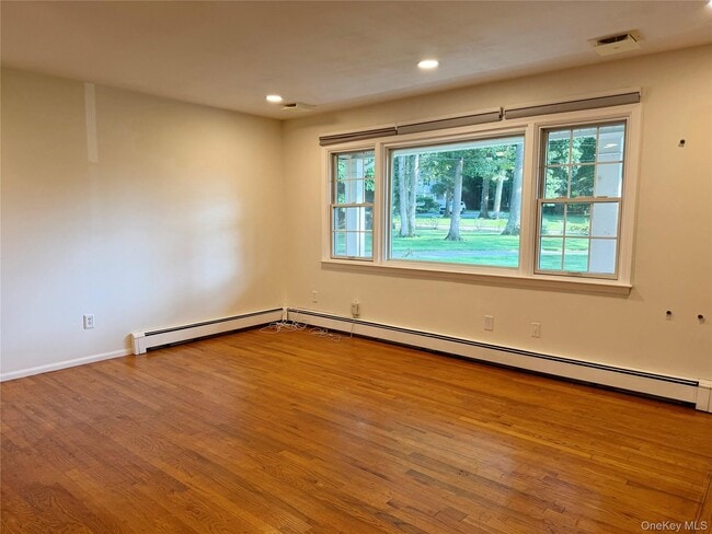 Photo - 7 Gables Ct