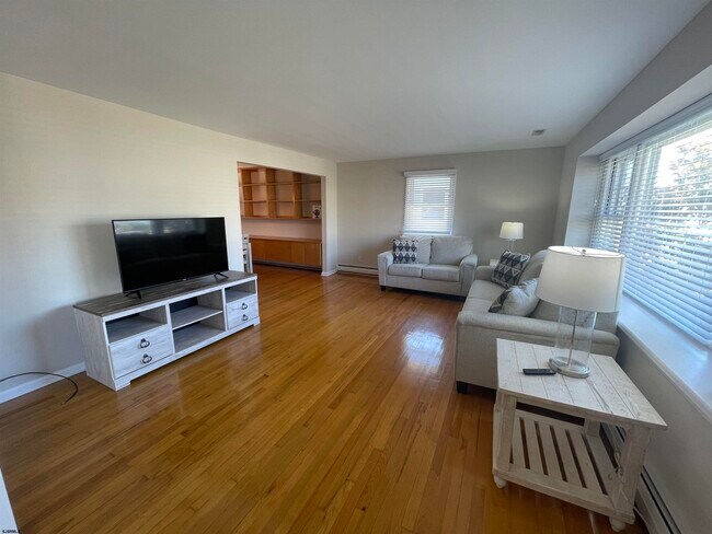 Photo - 8104 Marshall Ave