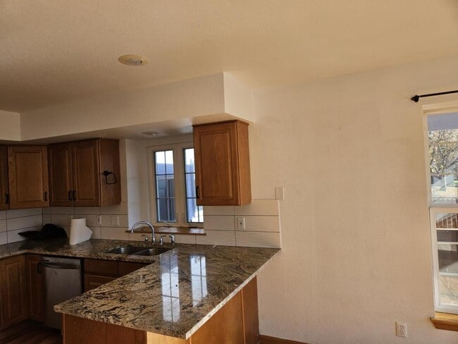 Photo - 2664 Serena Dr