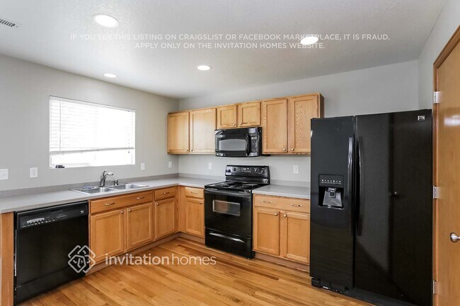 Photo - 1320 Bluebird St