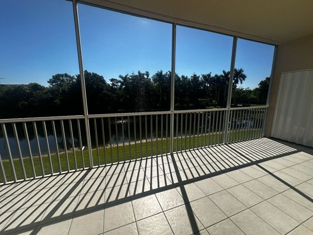 Photo - 14831 Park Lake Dr