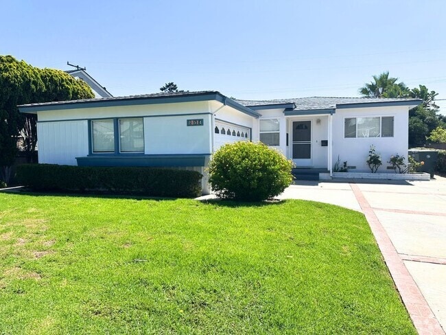 Building Photo - 23514 Susana Ave Rental