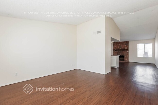 Photo - 726 W Laguna Azul Ave