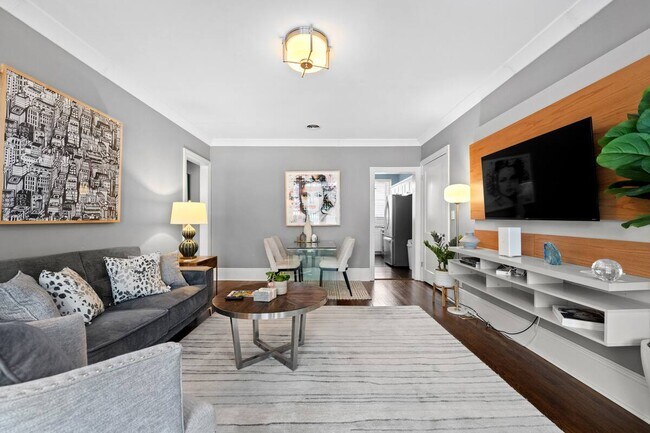 Building Photo - 109 Brookford Rd Unit Fully Furnished Apt.
