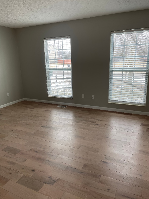 Photo - 1229 Crossbrook Blvd