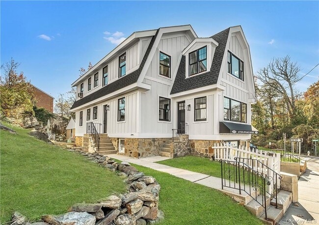 Building Photo - 200 Main St Unit Floor 1