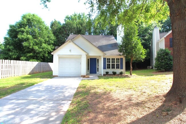 Fully Remodeled 3 Bedroom home with a garage! - Fully Remodeled 3 Bedroom home with a garage!
