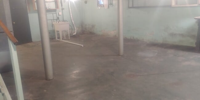 Photo - 727 Michigan Ave