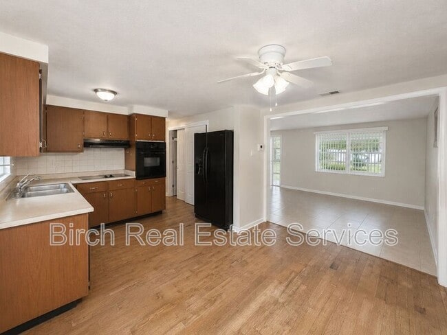 Photo - 2552 Chancery Dr