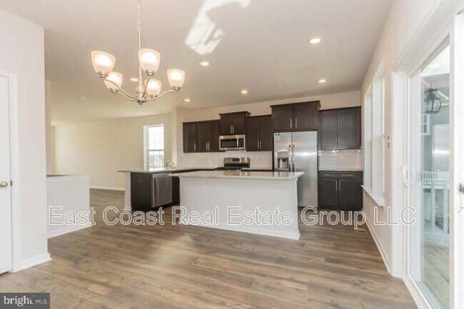 Photo - 5123 Ironsides Dr