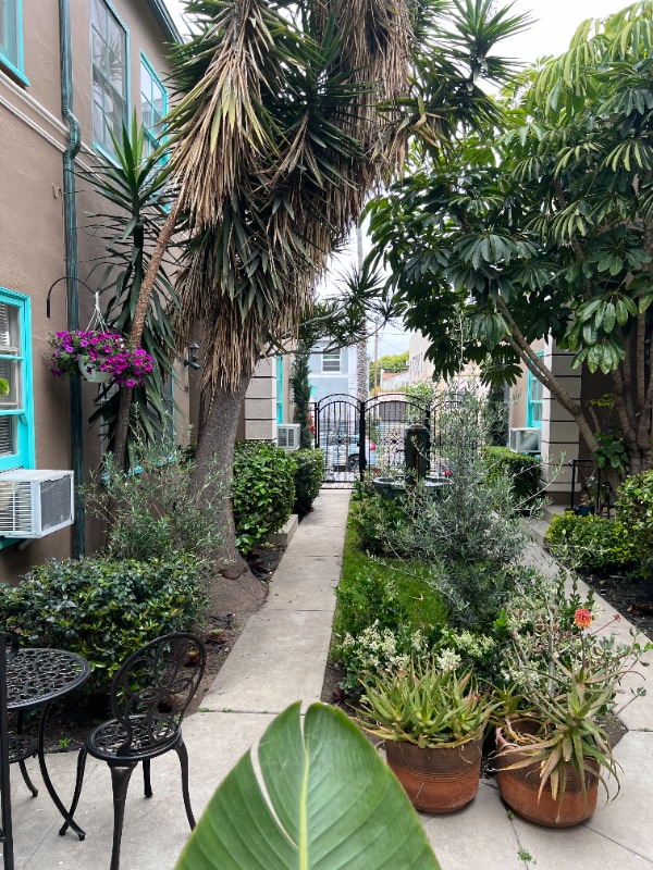 Photo - 326-332 N Gardner St Unit 328-4