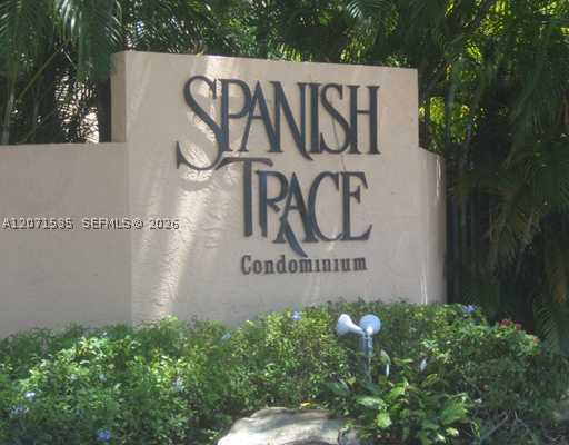 Building Photo - 10818 N Kendall Dr Unit R-23