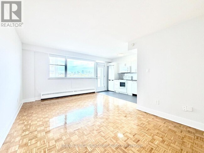 Photo - 276 St George St Unit 908