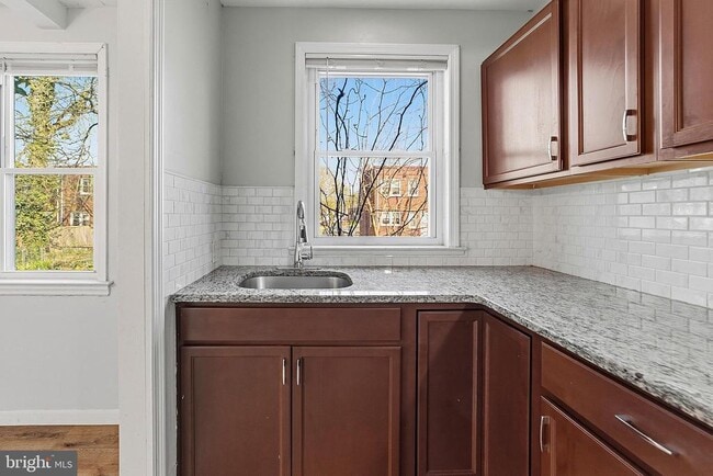 Photo - 1063 S Merrimac Rd