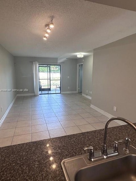 Photo - 20725 NE 8th Ct Unit 106-11