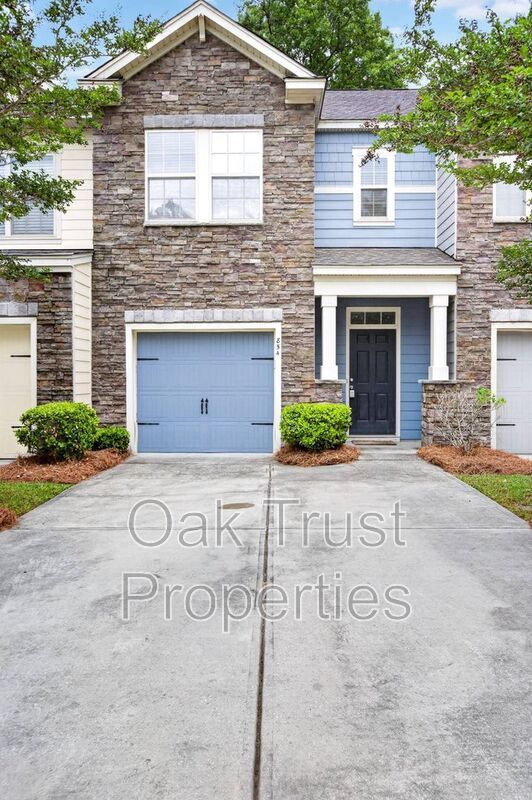 Building Photo - 854 Bibury Ct