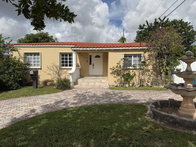 520 SW 56th Ave