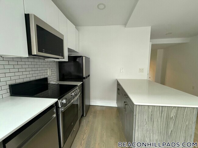 Photo - 61 Joy St Unit 3