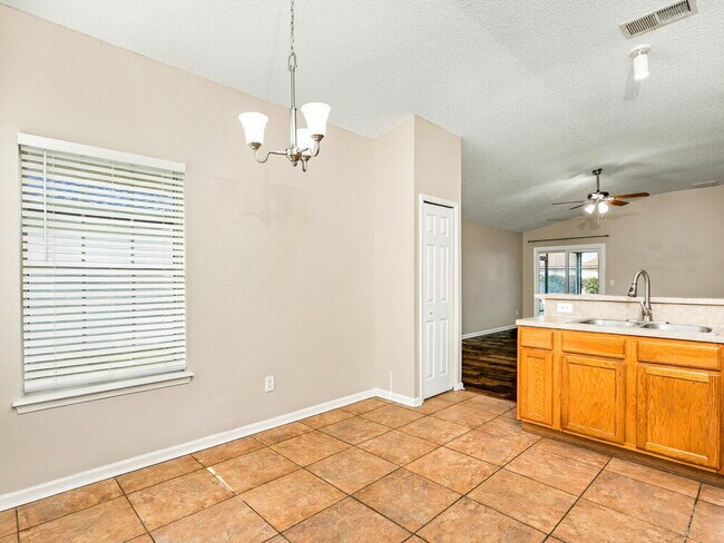 1880 Pineta Cove Drive